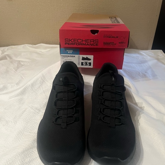 NWB Skechers Go Walk Joy Sneakers - Picture 1 of 9